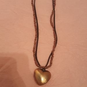 Claire's necklace